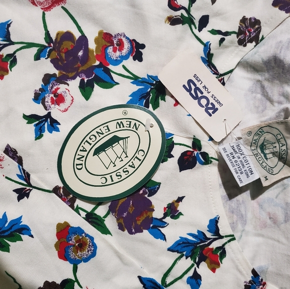 Classic New England flower crewneck long sleeve t-shirt vintage - Picture 5 of 8